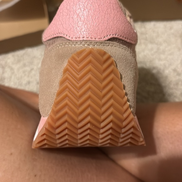 Brand New with Box, Never Worn, Vintage Havana Vroom Sneakers, Size 6.5, Pink - Picture 10 of 11